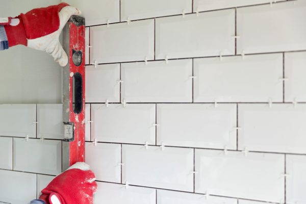 7 Effective Tips to Lay Bathroom Tiles Seamlessly - Niro Granite ...